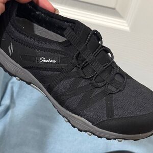 Skechers Men's Black and Gray Athletic Shoes